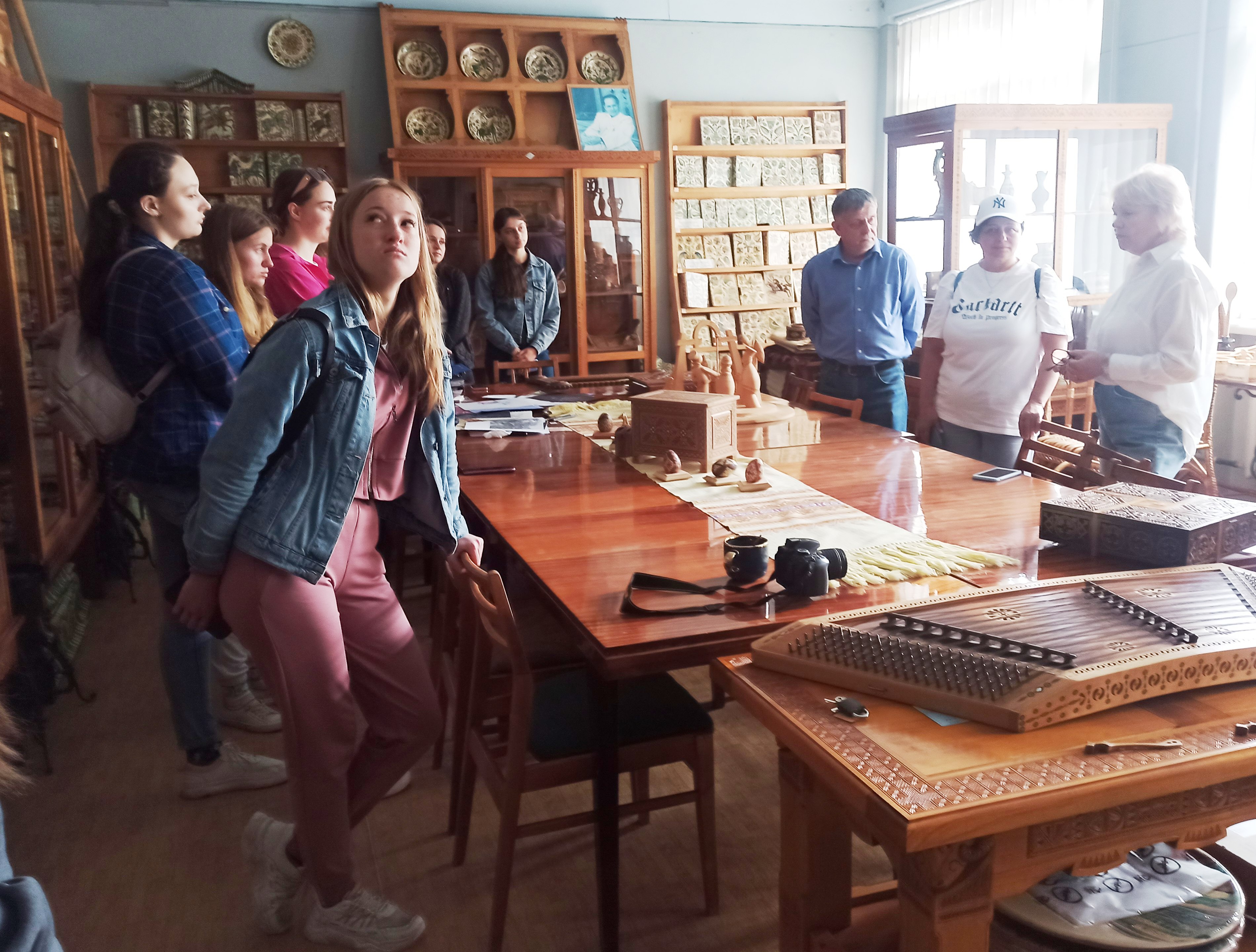 Екскурсія у Косівському інституті декоративного і прикладного мистецтва